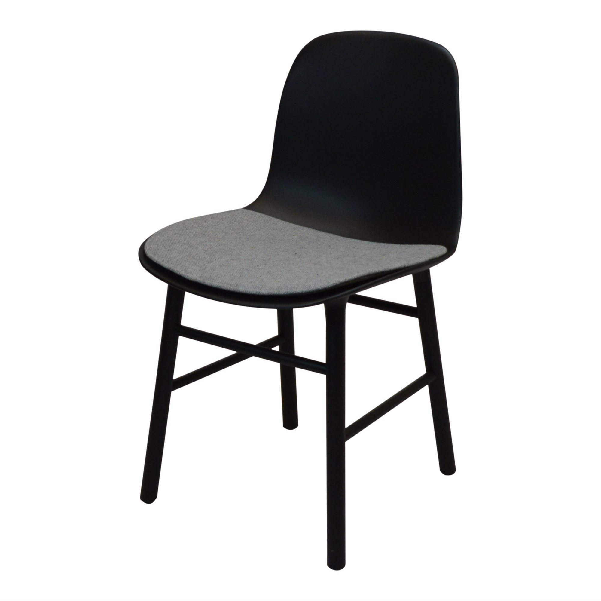 Lux Seat cushion in Melrose fabric for Form Chair fra Normann Copenhagen Chair Lux Seat cushion in Melrose fabric for Form Chair fra Normann Copenhagen Chair
